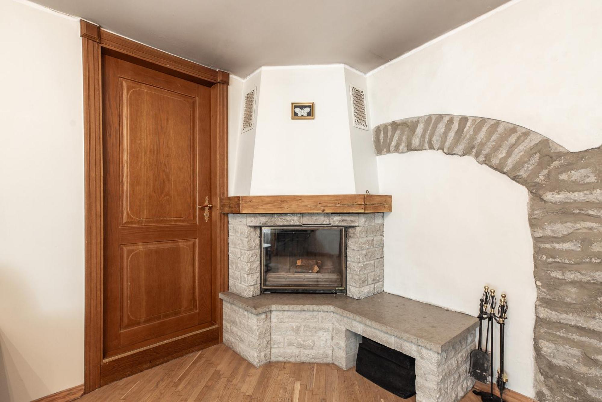 Airhome - Old Dominican Monastery Tallinn Exterior foto