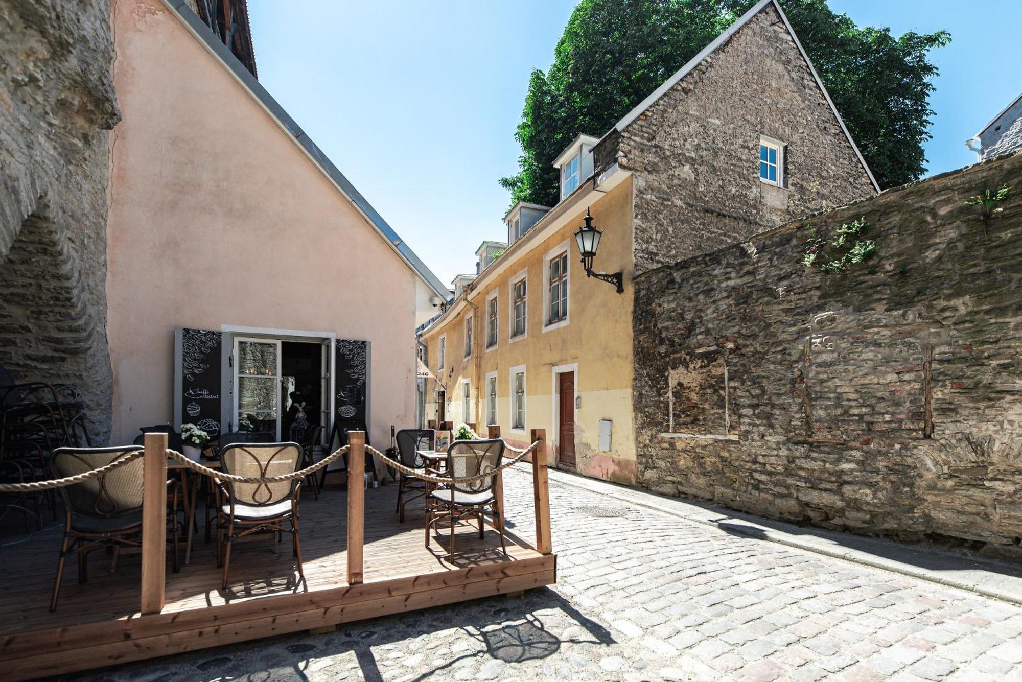 Airhome - Old Dominican Monastery Tallinn Exterior foto