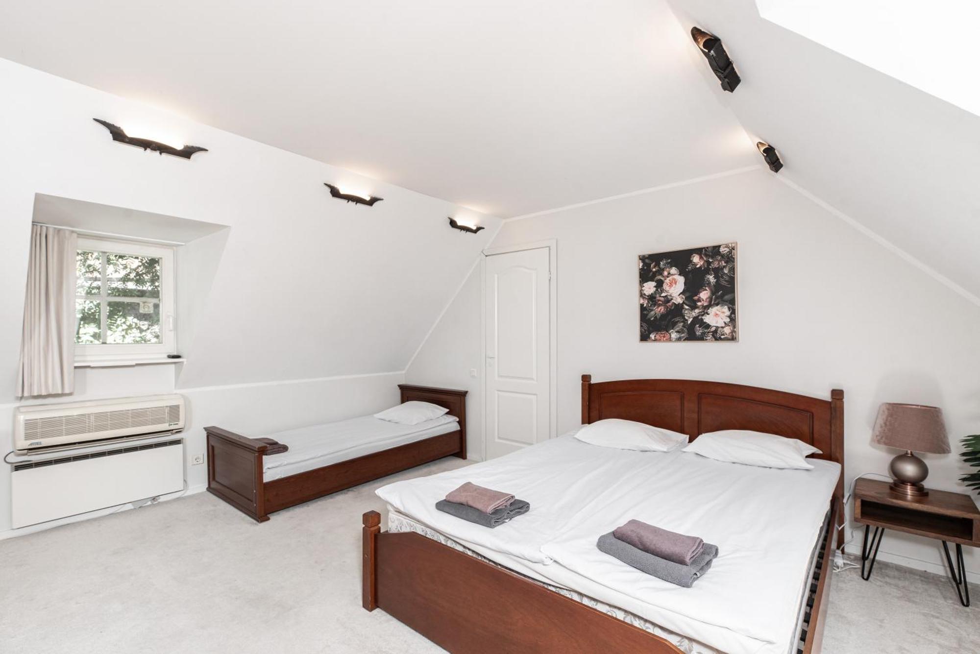 Airhome - Old Dominican Monastery Tallinn Exterior foto